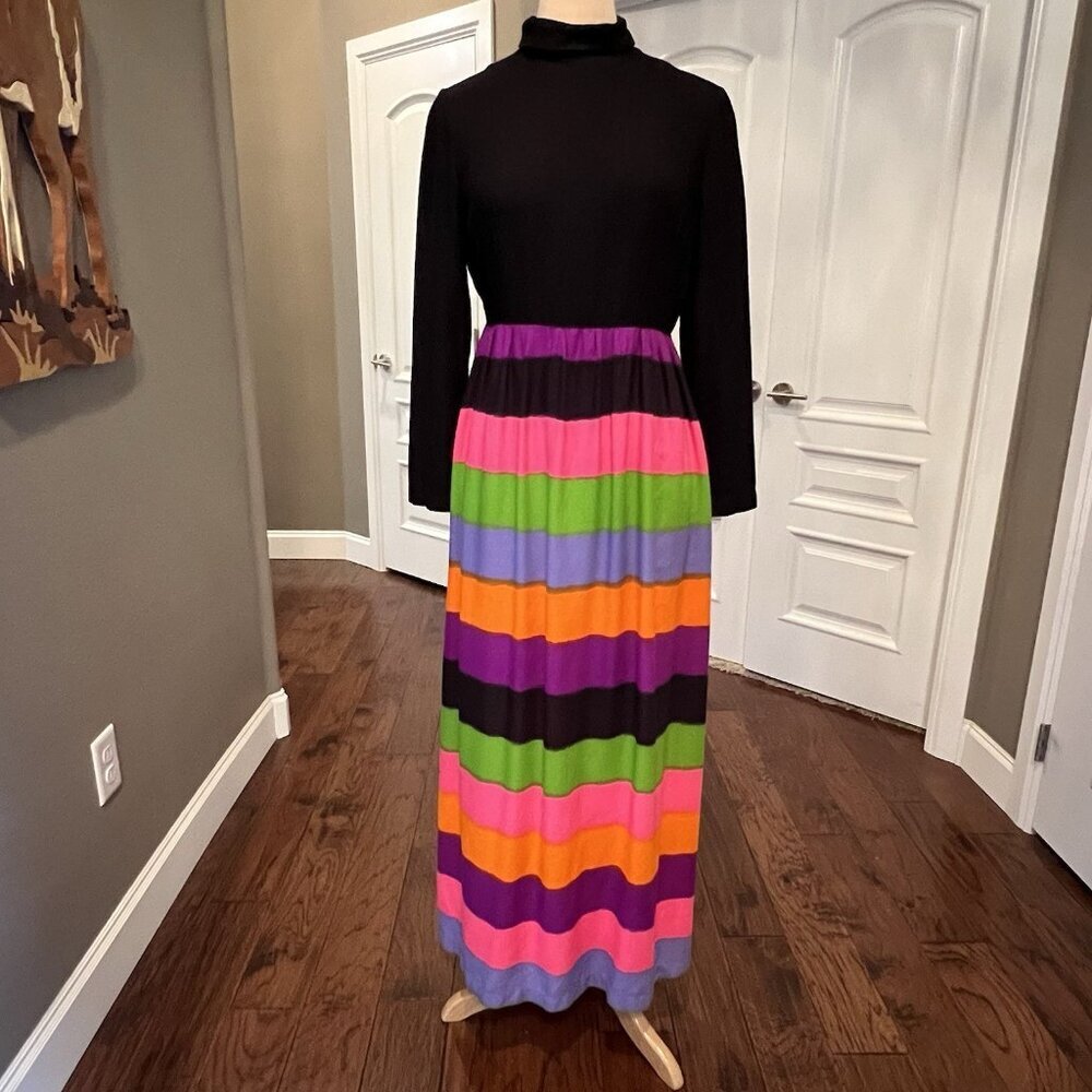 Vintage 1960s Park East Dopemine Multicolored Striped Dress With Turtleneck